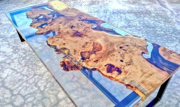 Luxurious 4 Seater Dining Table - Epoxy Resin & Wood