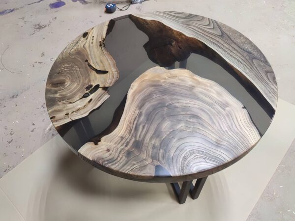Circular Coffee Table - Epoxy Resin & Wood