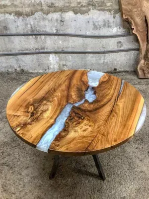Living Room Coffee Table - Epoxy Resin & Wood