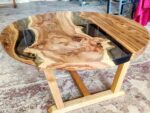 Modern Circular Coffee Table - Epoxy Resin & Wood (Black)