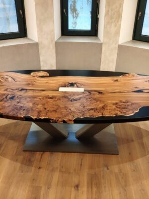 Oval 6 Seater Dining Table - Epoxy Resin
