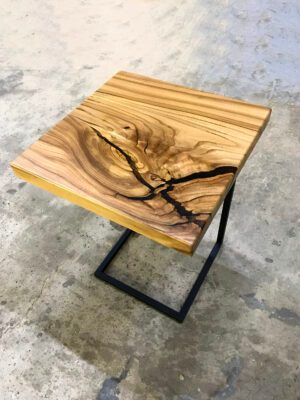 teak-wood-side-table-epoxy-resin04.jpg
