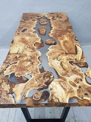 8 Seater Modern Dining Table - Epoxy Resin