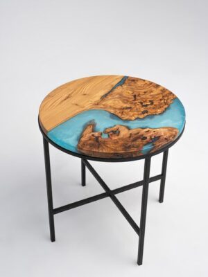round-small-side-table-epoxy-resin02.jpg